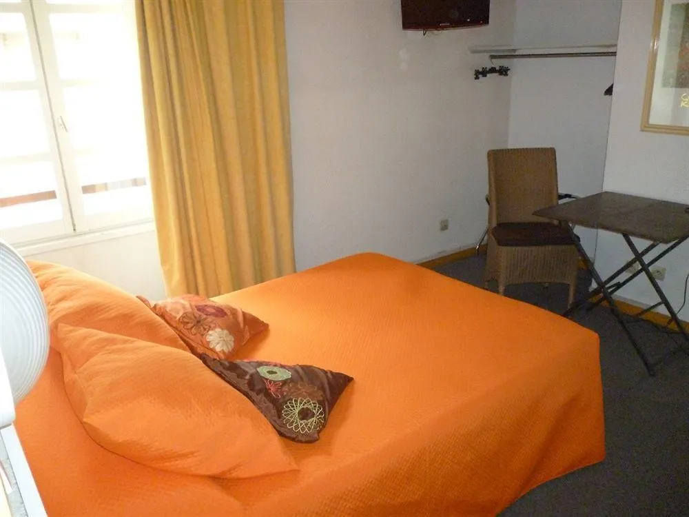 **  Theatre Hotel Chambery France